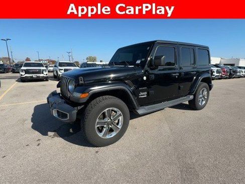 Used 2019 Jeep Wrangler Unlimited Sahara w/ LED Lighting Group image 5