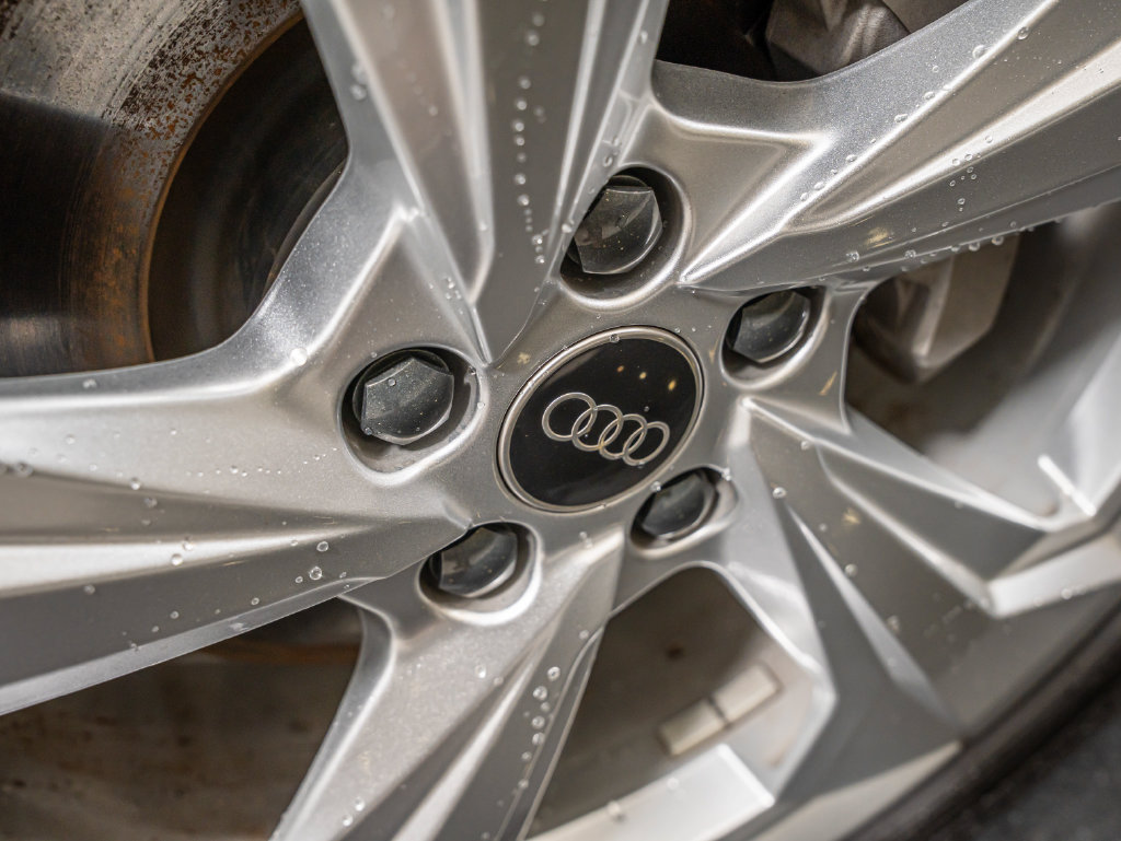 Certified 2023 Audi Q5 2.0T Prestige w/ Prestige Package AWD/4WD image 8