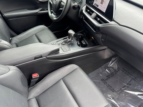 Certified 2023 Lexus UX 250h F Sport w/ Accessory Package (Z2) FWD image 19