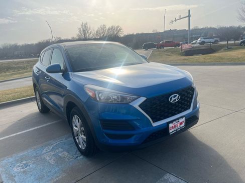 Used 2019 Hyundai Tucson SE image 4