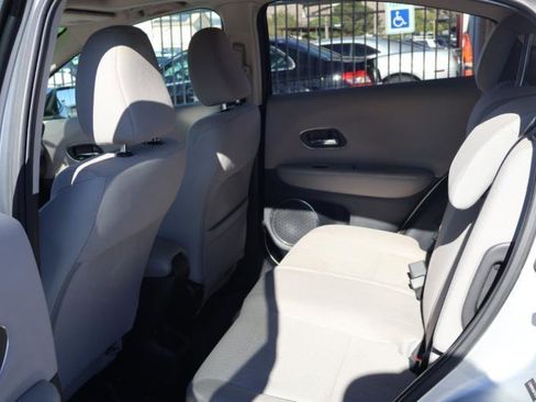 Used 2016 Honda HR-V EX image 21