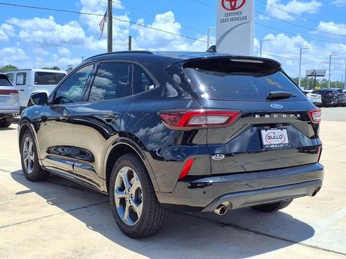 Used 2023 Ford Escape ST-Line w/ Tech Pack #1 FWD image 2
