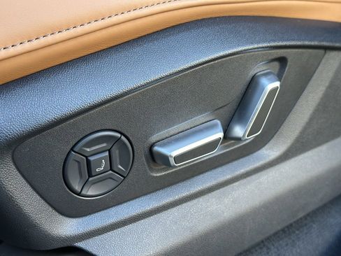 Used 2025 Audi RS Q8 performance w/ Executive Package image 17