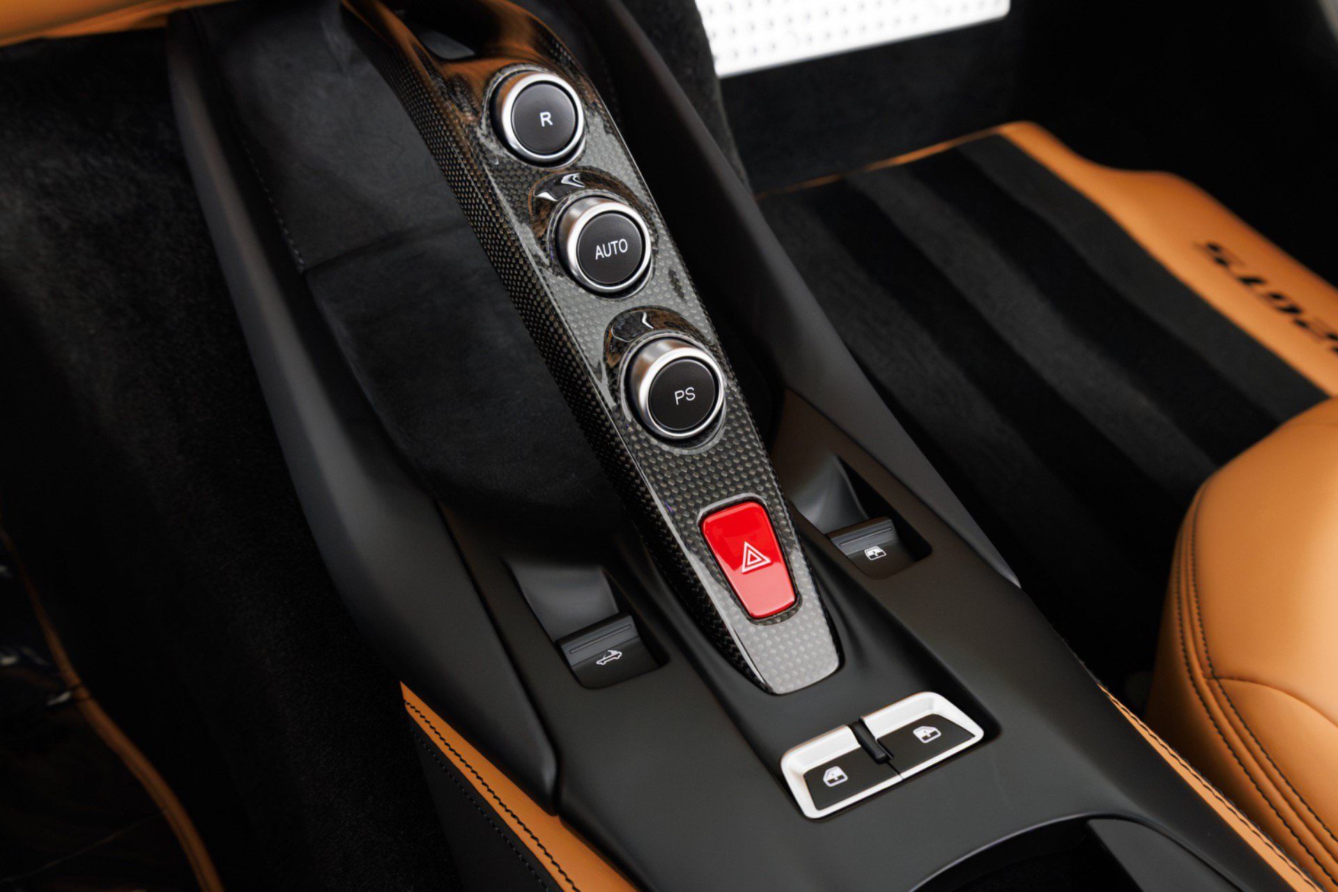 Used 2021 Ferrari 812 GTS RWD image 29
