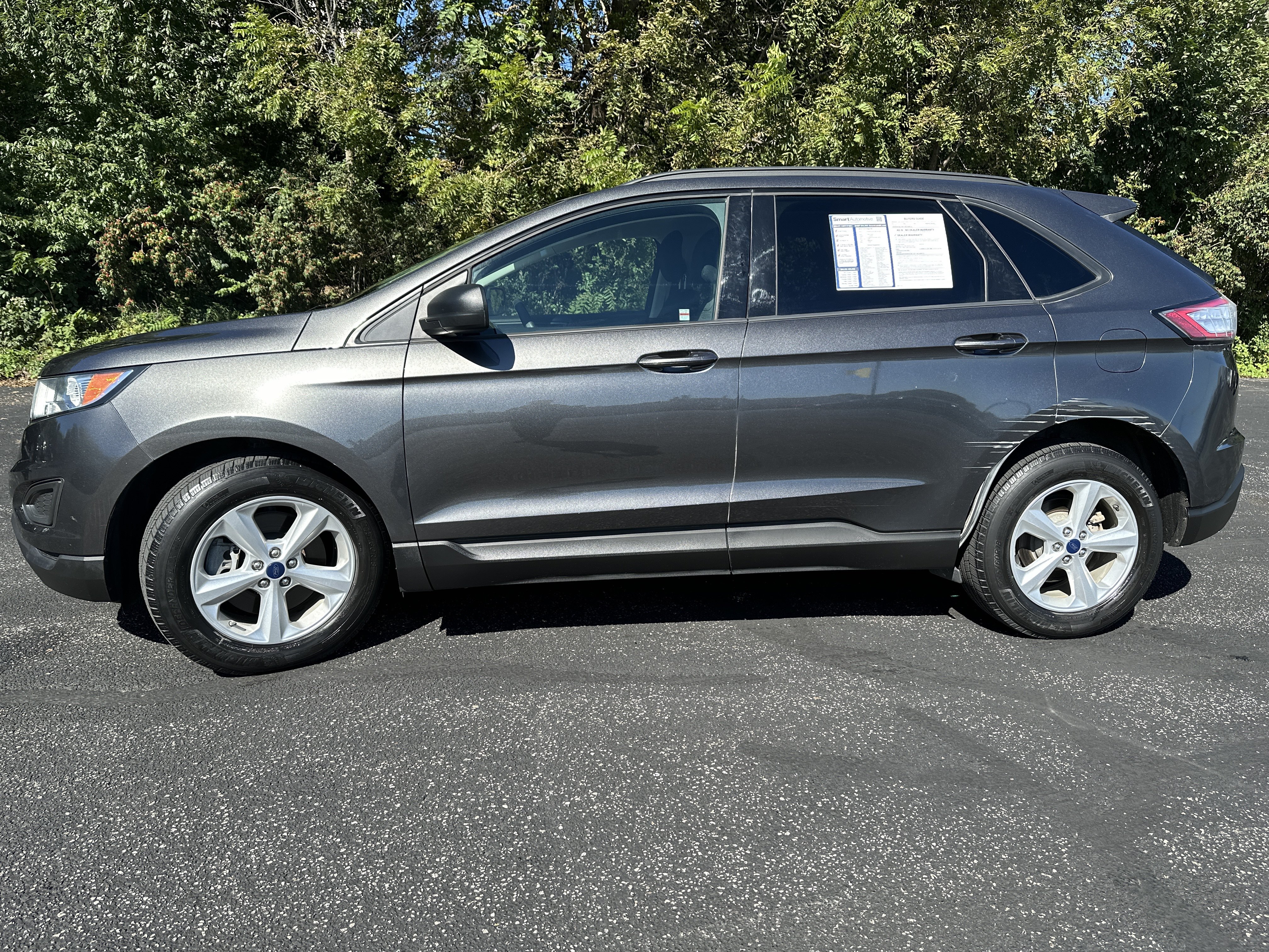 Used 2018 Ford Edge SE AWD/4WD image 4