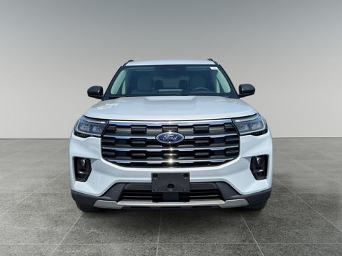 New 2026 Ford Explorer Active w/ Active Comfort Package AWD/4WD image 9
