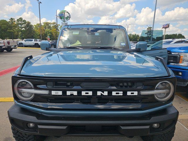 Used 2022 Ford Bronco Outer Banks AWD/4WD image 7