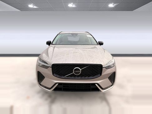 New 2026 Volvo XC60 B5 Ultra w/ Protection Package Premier image 6