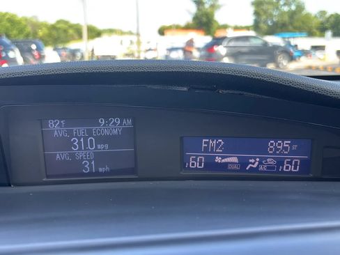 Used 2013 MAZDA MAZDA3 i Touring FWD image 28