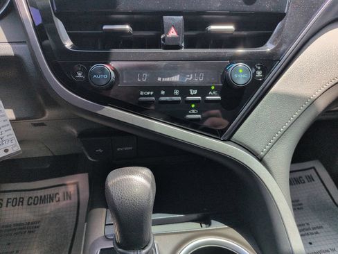 Certified 2023 Toyota Camry LE FWD image 18