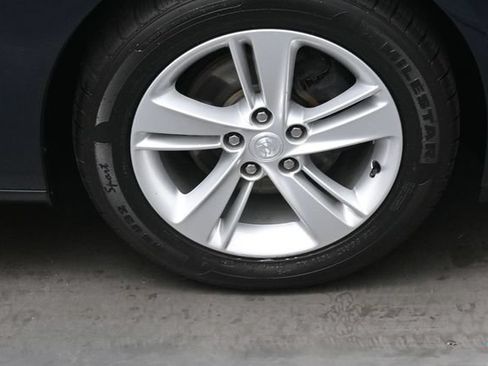 Used 2018 Buick Regal Preferred FWD image 44