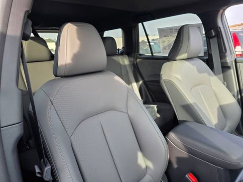 New 2026 Subaru Outback Limited AWD/4WD image 11