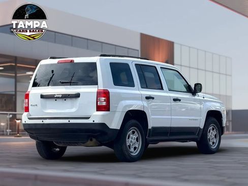 Used 2017 Jeep Patriot Sport image 6