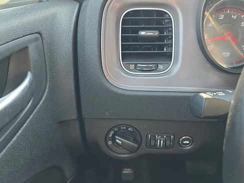 Used 2023 Dodge Charger SXT image 26
