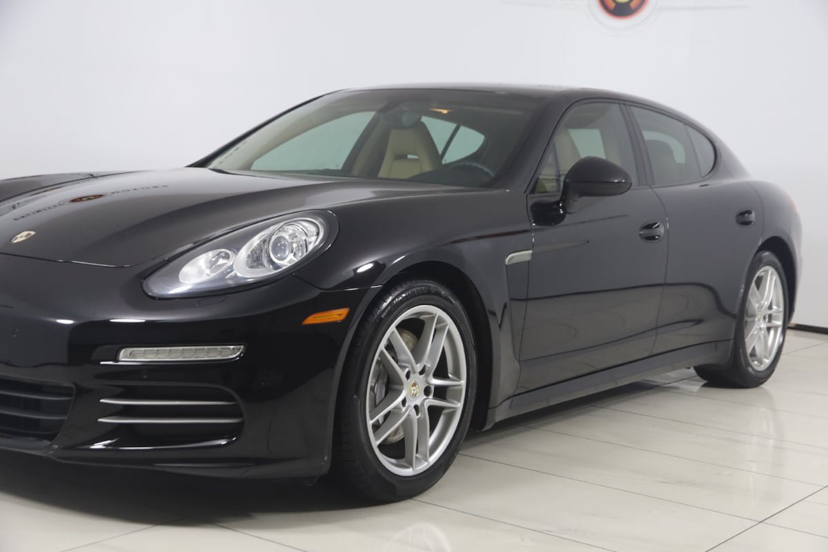 Used 2016 Porsche Panamera 4 Edition AWD/4WD image 58