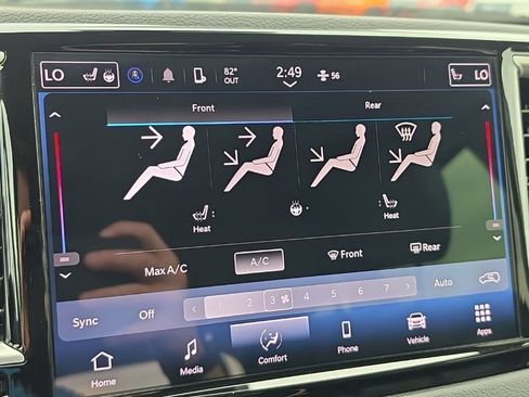 Certified 2023 Chrysler Pacifica Touring-L FWD image 40