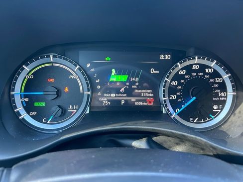 Certified 2025 Toyota Highlander XLE image 23