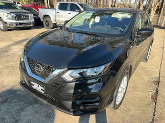 Used 2021 Nissan Rogue Sport S video 1