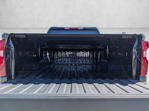 Used 2024 Chevrolet Silverado 1500 LT image 7