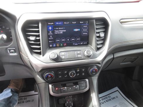 Used 2023 GMC Acadia AT4 w/ Preferred Package image 22