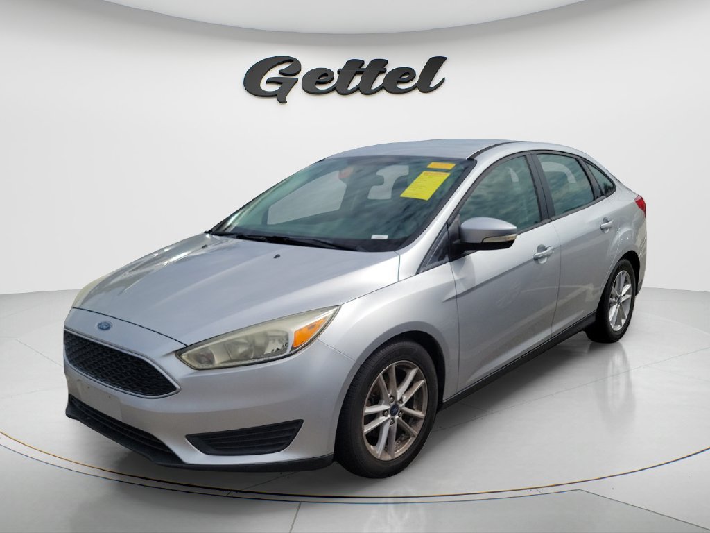 Used 2016 Ford Focus SE FWD image 1