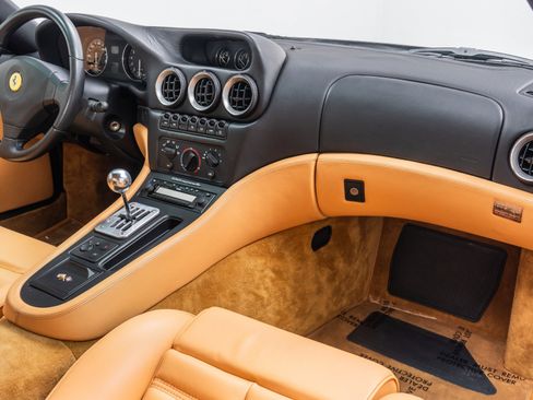 Used 2001 Ferrari 550 Maranello Coupe RWD image 14