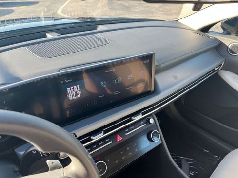Used 2025 Hyundai Sonata SEL FWD image 20