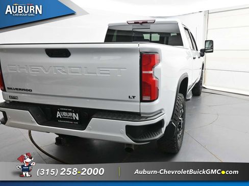 Used 2024 Chevrolet Silverado 2500 LT w/ Z71 Sport Edition AWD/4WD image 4