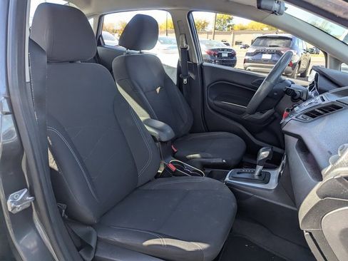 Used 2015 Ford Fiesta SE image 28