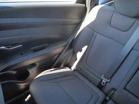 Certified 2026 Hyundai Tucson SE image 12