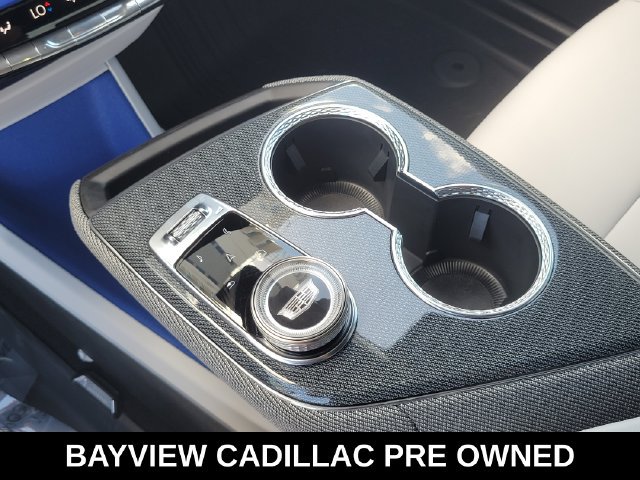 Certified 2027 Cadillac Optiq Luxury RWD image 18