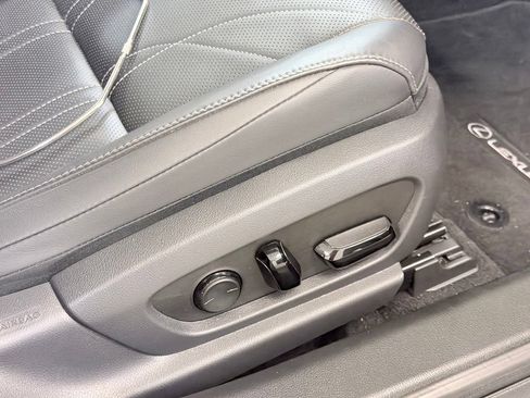 Used 2019 Lexus ES 350 w/ Accessory Package 2 FWD image 33