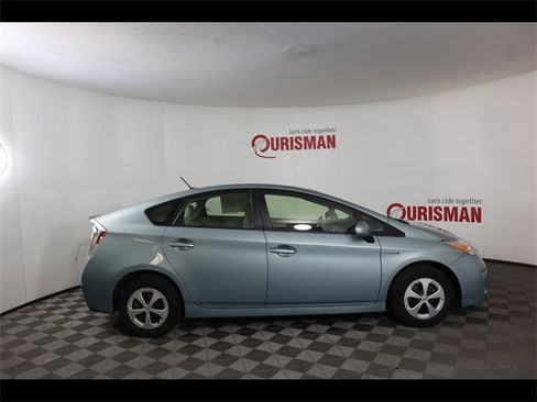 Used 2014 Toyota Prius Four image 8