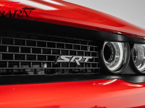 Used 2017 Dodge Challenger SRT Hellcat image 9