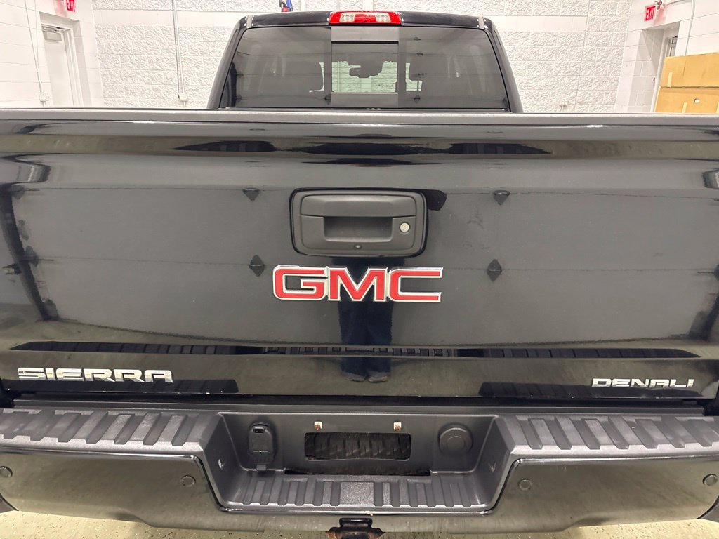 Used 2017 GMC Sierra 1500 Denali AWD/4WD image 5
