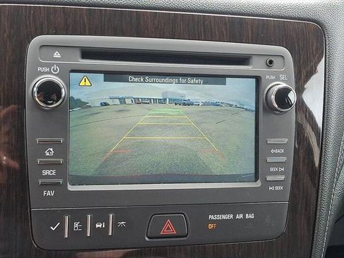 Used 2016 Chevrolet Traverse LT AWD/4WD image 20