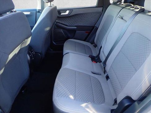 Used 2020 Ford Escape SE Sport image 9