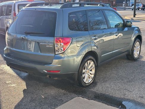 Used 2010 Subaru Forester 2.5X Premium w/ Popular Equipment Group 1A image 4