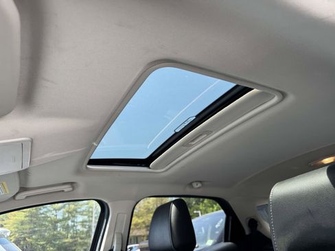 Used 2019 Ford EcoSport Titanium AWD/4WD image 17
