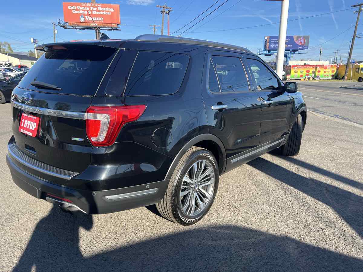 Used 2018 Ford Explorer Platinum AWD/4WD image 5
