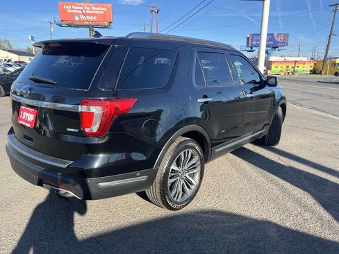 Used 2018 Ford Explorer Platinum AWD/4WD image 5