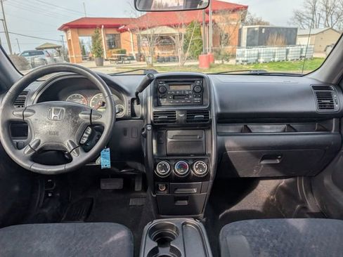 Used 2006 Honda CR-V LX image 16
