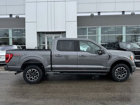 Certified 2022 Ford F150 XLT w/ Equipment Group 302A High image 35