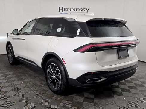 Used 2026 Lincoln Nautilus Premier w/ Equipment Group 102A AWD/4WD image 6