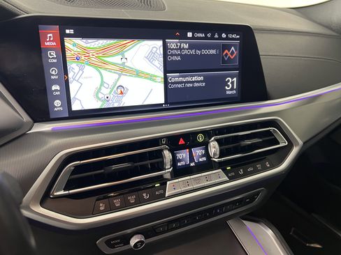 Used 2023 BMW X6 xDrive40i w/ Executive Package image 29