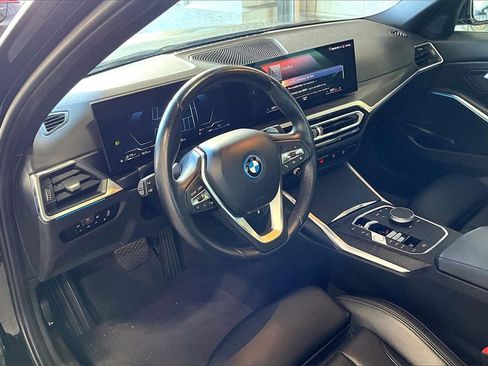 Used 2024 BMW 330e xDrive image 4