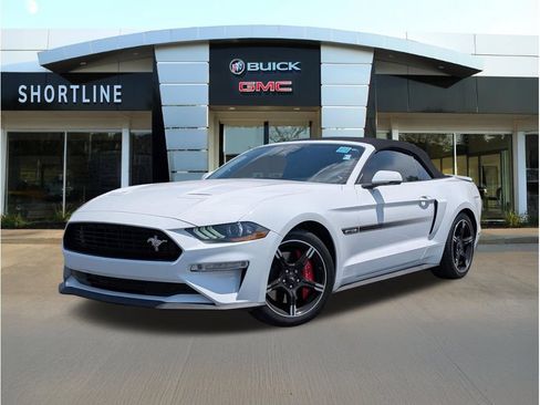 Used 2021 Ford Mustang GT Premium w/ Equipment Group 401A RWD image 8