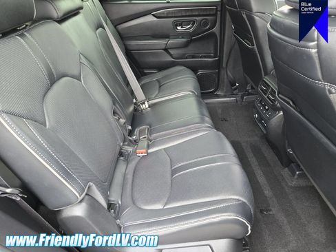 Used 2025 Honda Pilot Elite image 20