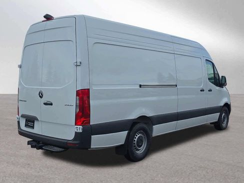 New 2026 Mercedes-Benz Sprinter 2500 image 3