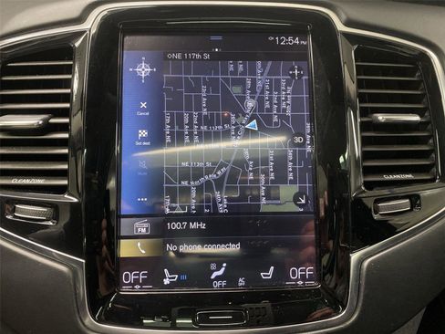 Used 2016 Volvo XC90 T8 Inscription AWD/4WD image 24